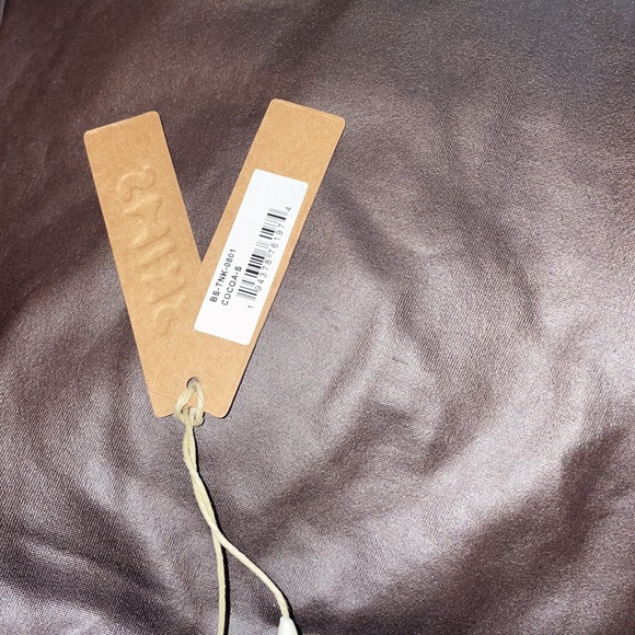 SKIMS Faux Leather Wet Jersey Bodysuit in Cocoa - Picture 3 of 4